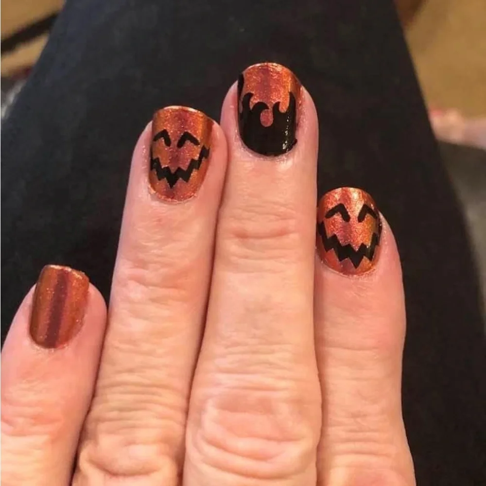 *Retired* Color Street: Hey Pumpkin | Halloween Orange Black Jack O’Lantern - Picture 7 of 16